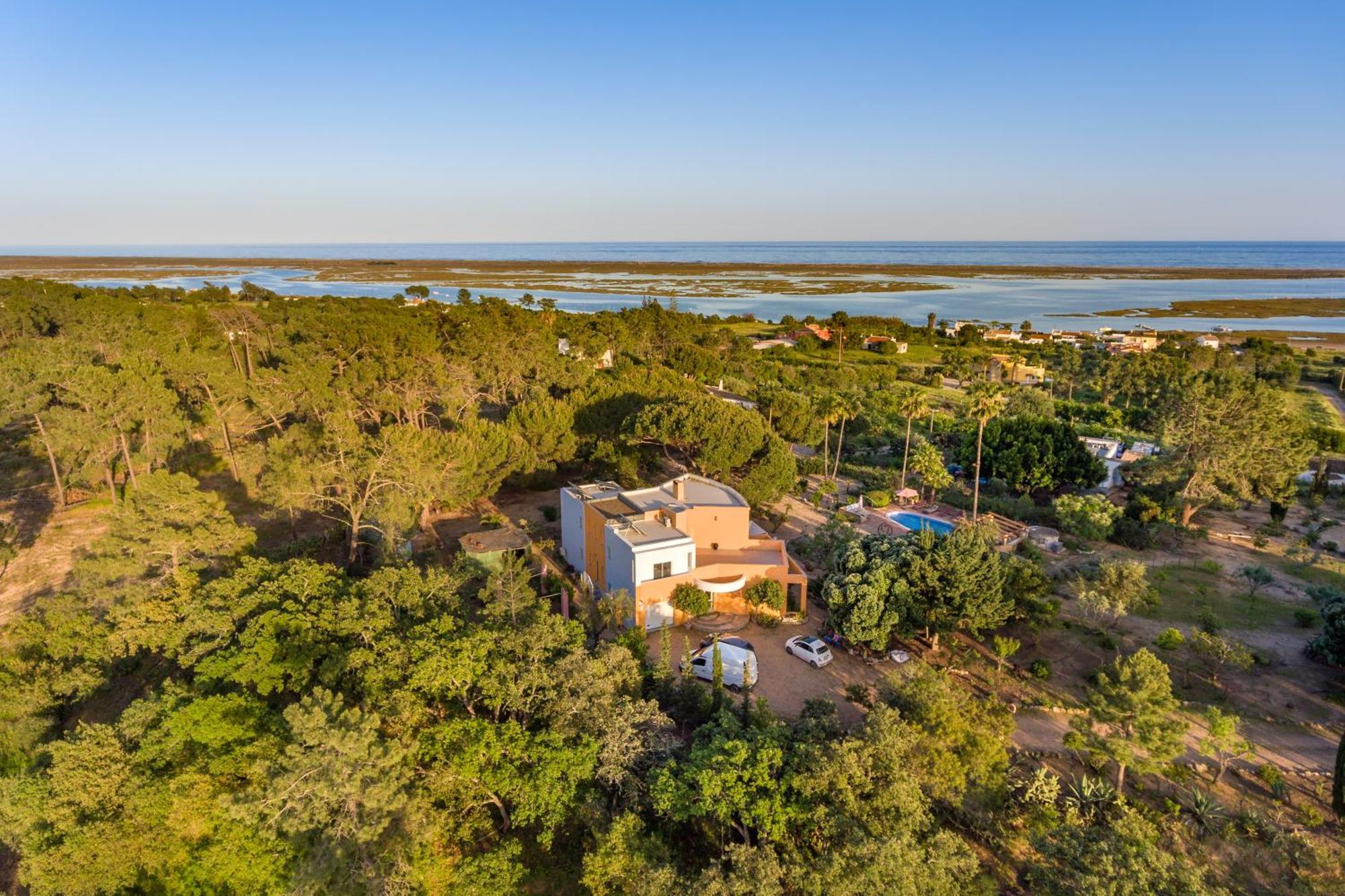 Meia Lua - Your Private Artsy Paradise Overlooking The Ria Formosa With Pool And Sea Views Near Barril Beach, Tavira لوز دي تافيرا المظهر الخارجي الصورة